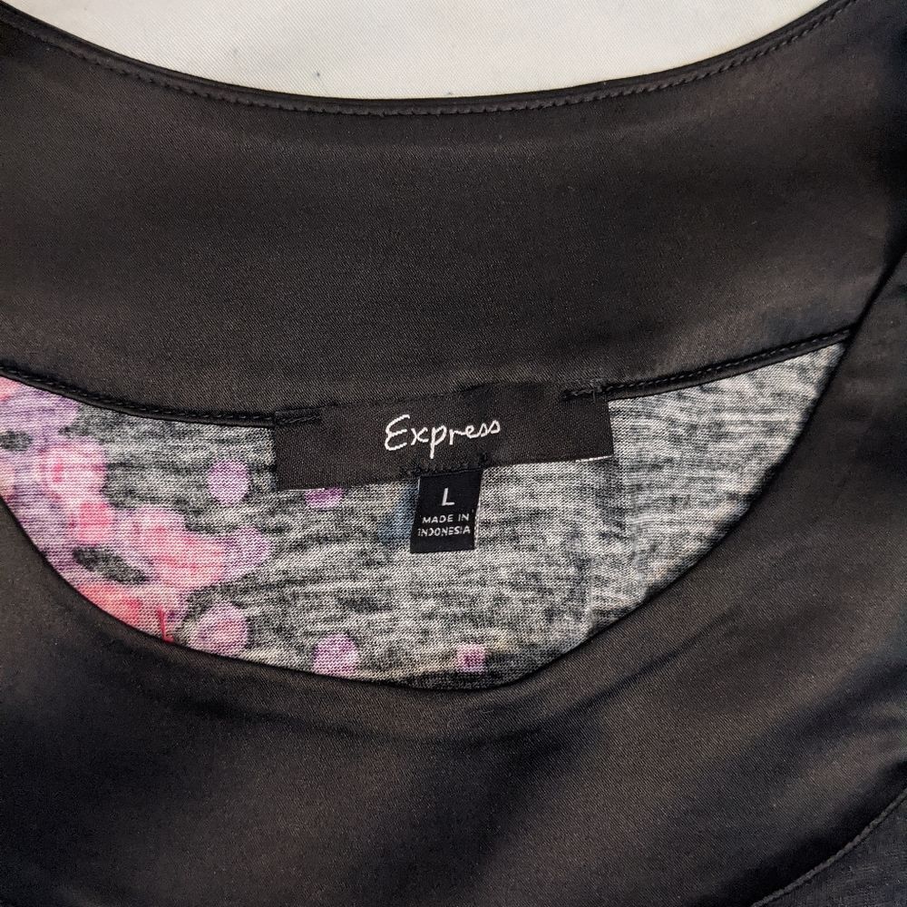 Express shift dress - Picture 2 of 6